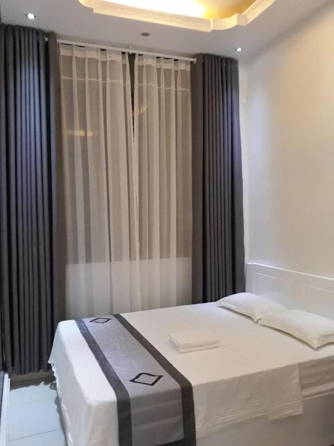Roma Hotel Noi Bai Airport Ханой Екстериор снимка