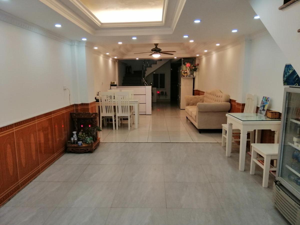 Roma Hotel Noi Bai Airport Ханой Екстериор снимка