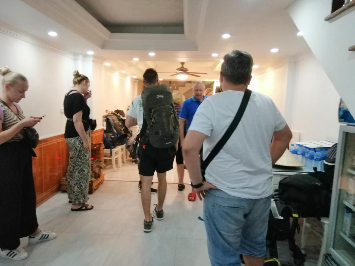 Roma Hotel Noi Bai Airport Ханой Екстериор снимка